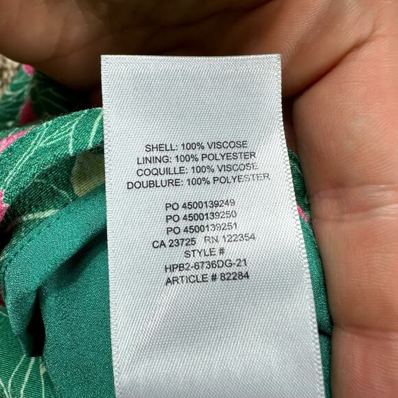 SUNDAY BEST Aritzia Green Floral Westly Skort Skirted Shorts Women's Size 4 Wrap - Picture 6 of 7